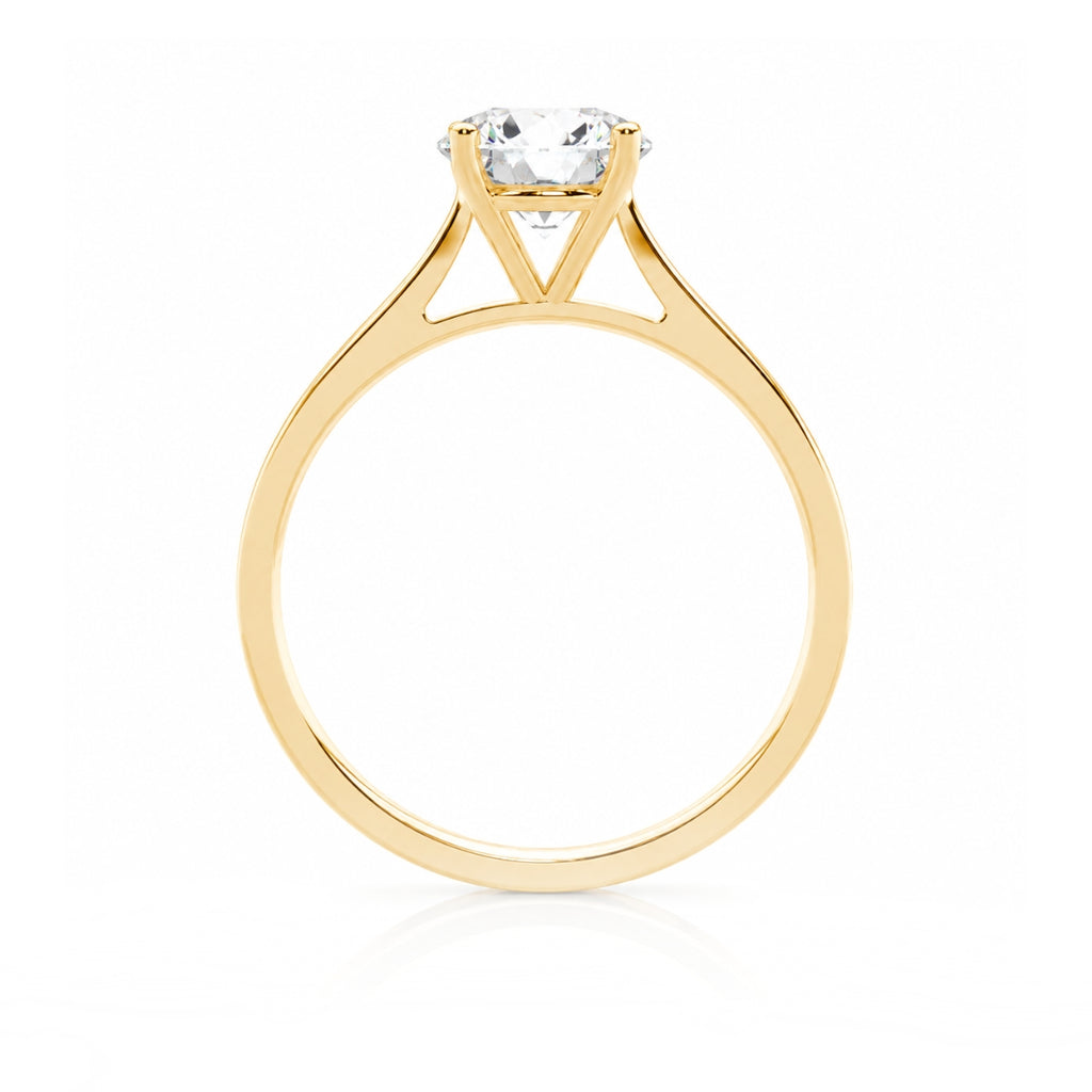 Round Cut Solitaire Engagement Ring