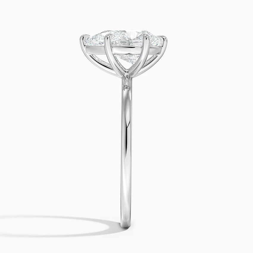 Elara Pear Setting Ring